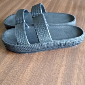 VS PINK Double Strap Pillow Slide Sandals NWOT